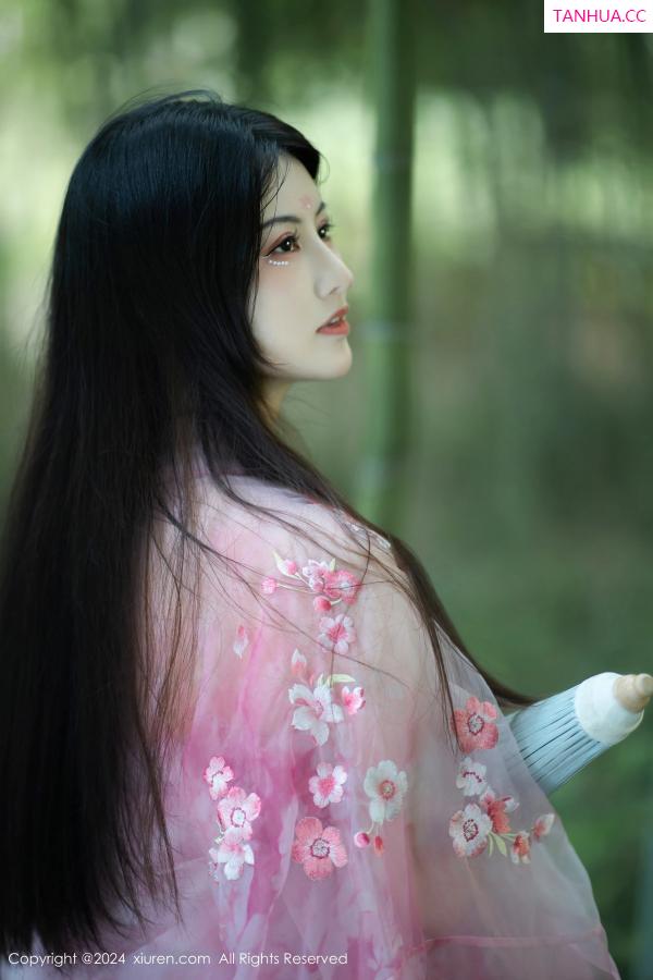 陈诗诗 诗诗 [XiuRen]高清写真图 2024.09.02 No.9100 诗诗kiki 美臀性感第2张图片
